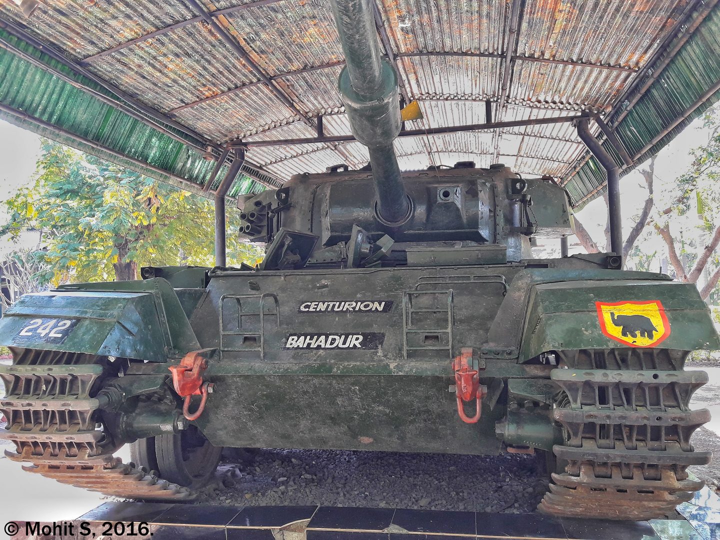 Ikkis built tanks that drive, and VFX still had work — 3D on Backdrop